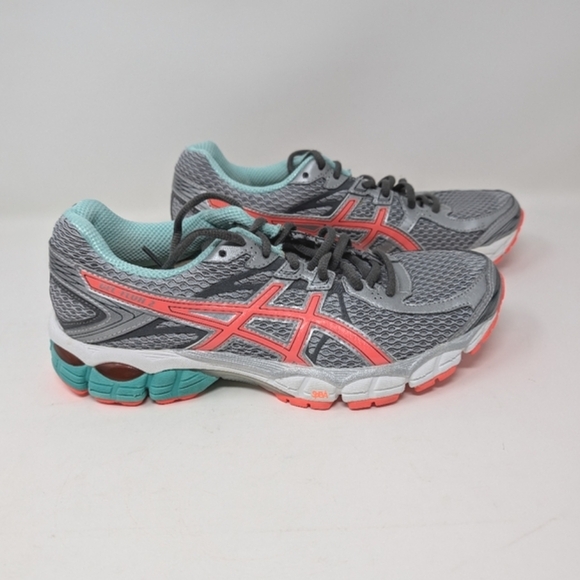 Women's athletic sneakers, size 8 from Asics. Silver, coral and teal - Picture 1 of 9